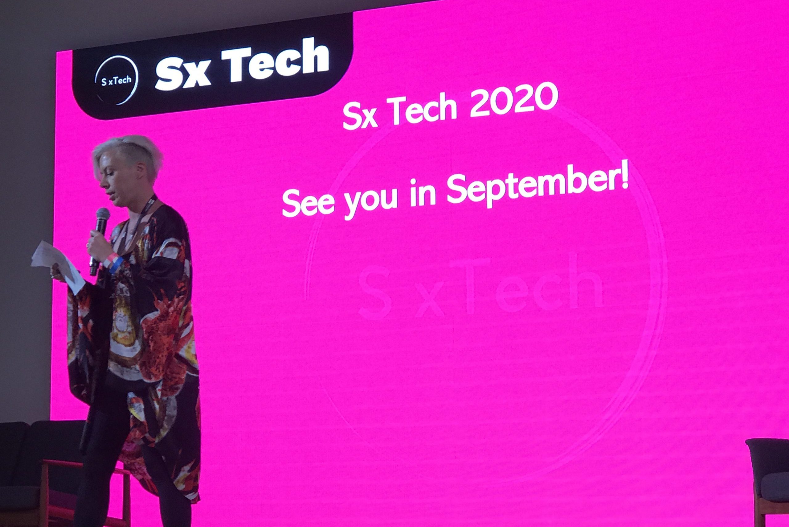 Calandra Balfour hosting the stage at SxTech Berlin